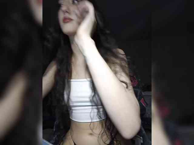 AlishaFomalgaut webcam