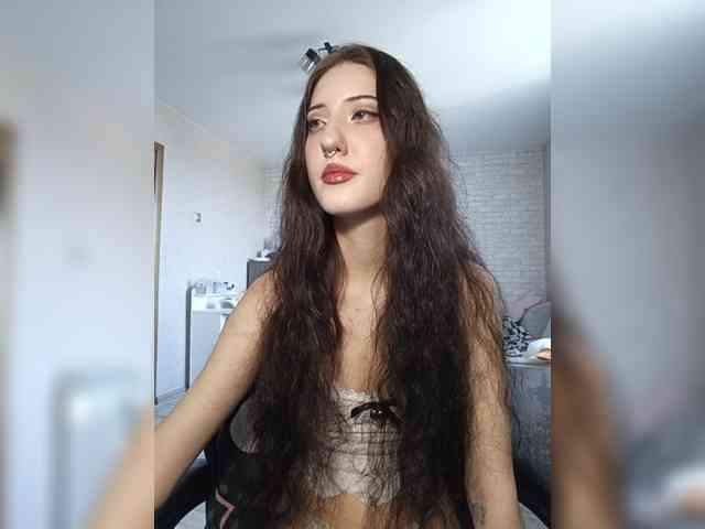 AlishaFomalgaut webcam