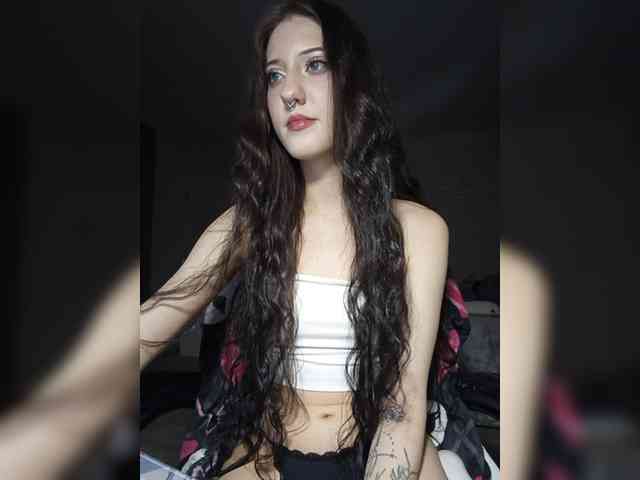 AlishaFomalgaut Live Webcam on BongaCams