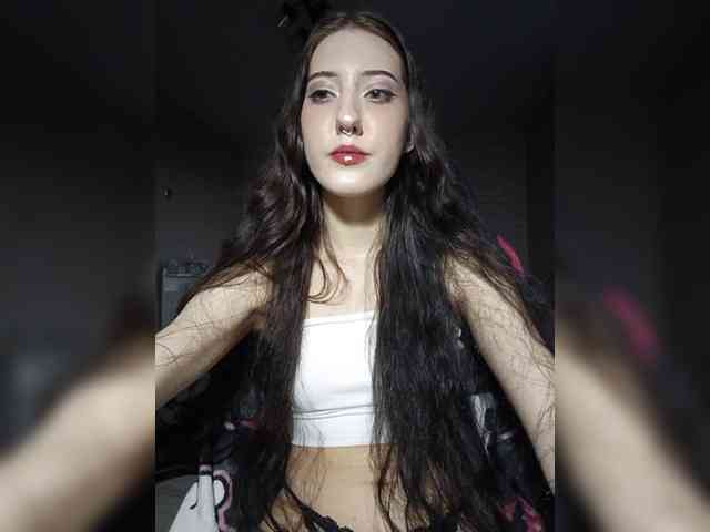 AlishaFomalgaut webcam