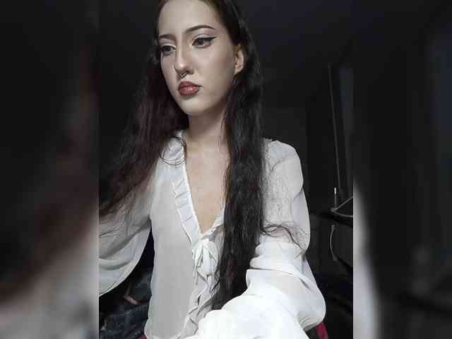 AlishaFomalgaut webcam