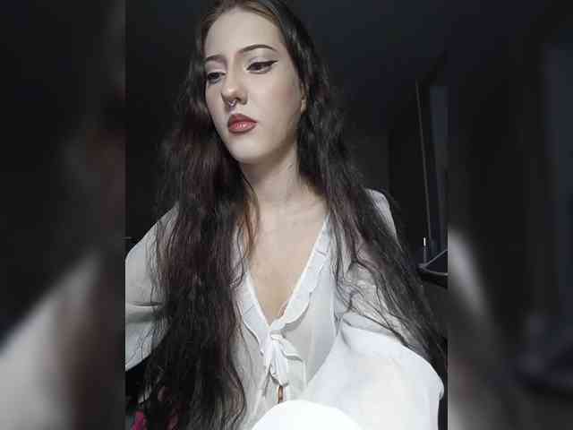 AlishaFomalgaut webcam