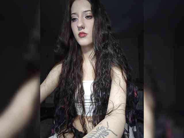 AlishaFomalgaut webcam