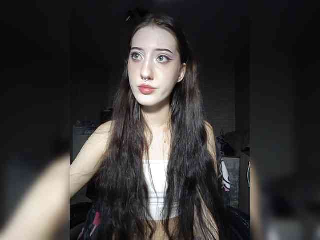 AlishaFomalgaut webcam