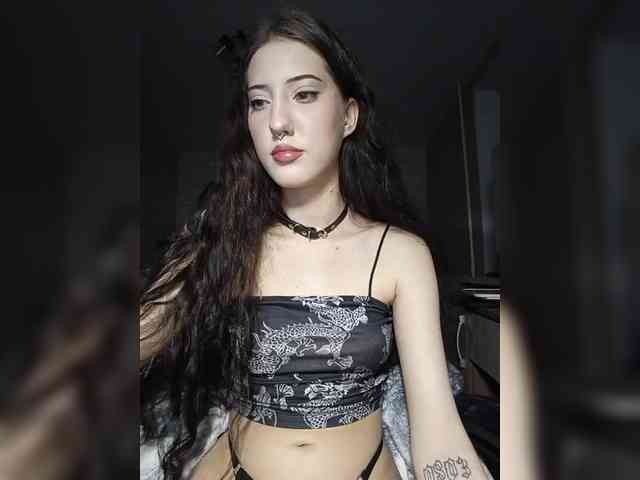 AlishaFomalgaut webcam