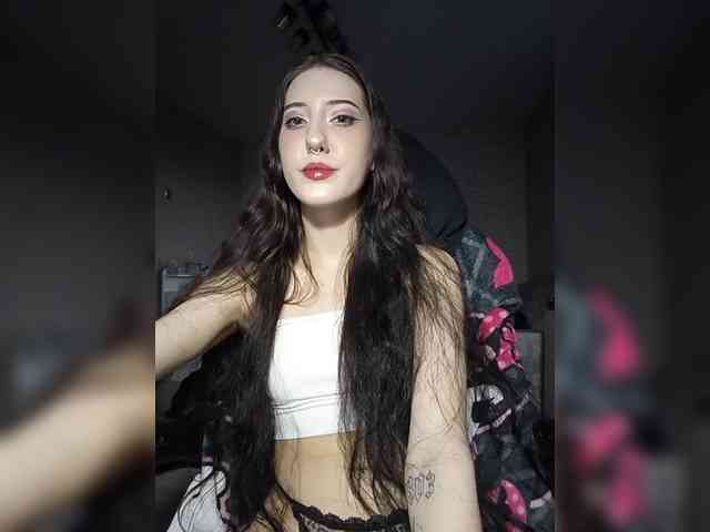 AlishaFomalgaut webcam