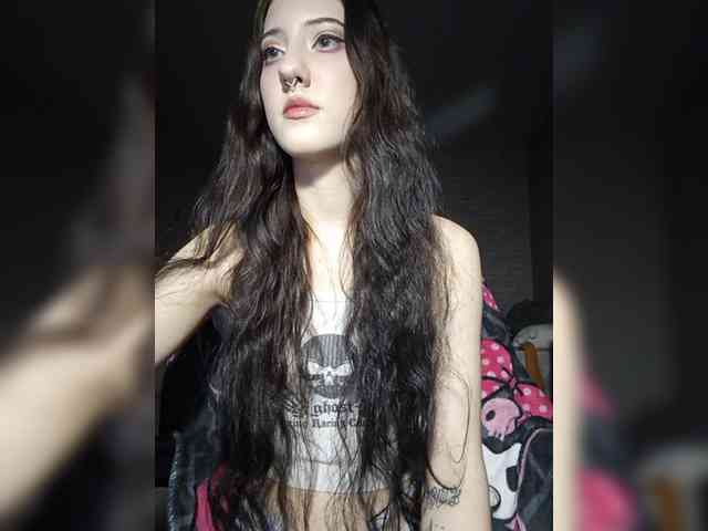 AlishaFomalgaut webcam