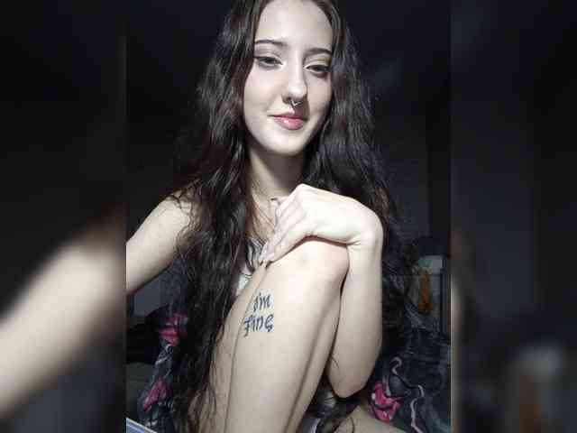 AlishaFomalgaut webcam