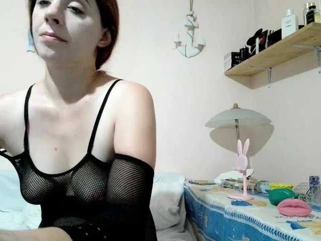 Sarai6 live cam on BongaCams