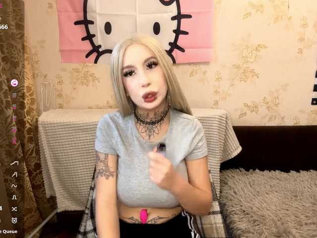 WillodeanHole live cam on BongaCams