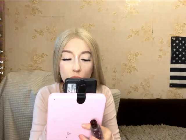 WillodeanHole live cam on BongaCams