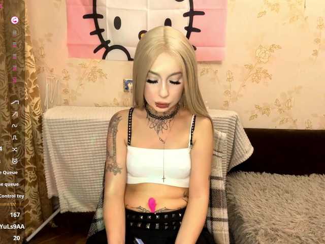 WillodeanHole live cam on BongaCams