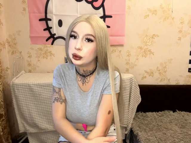 WillodeanHole live cam on BongaCams