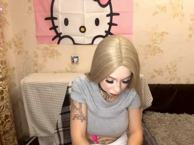 WillodeanHole live cam on BongaCams