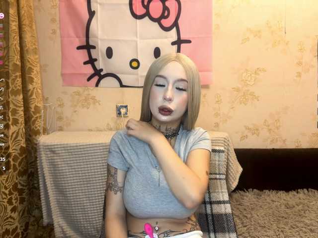 WillodeanHole live cam on BongaCams