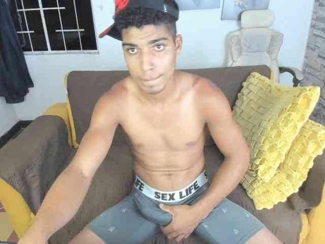 santiago-diazz santiago-diazz