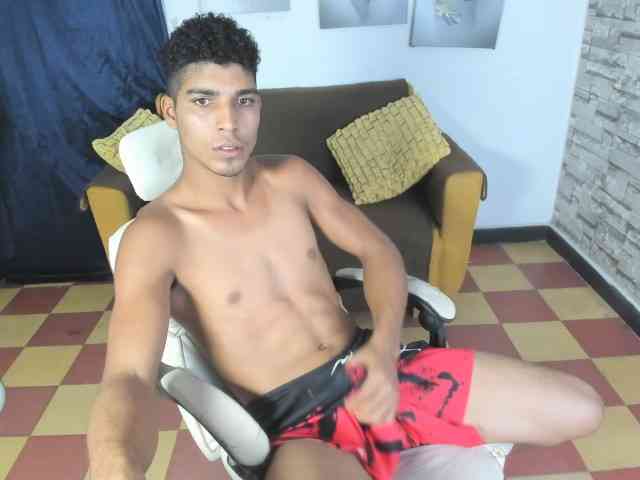 santiago-diazz santiago-diazz
