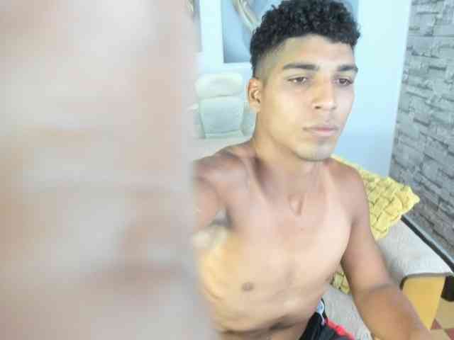 santiago-diazz santiago-diazz