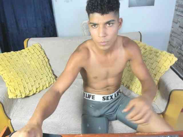 santiago-diazz santiago-diazz