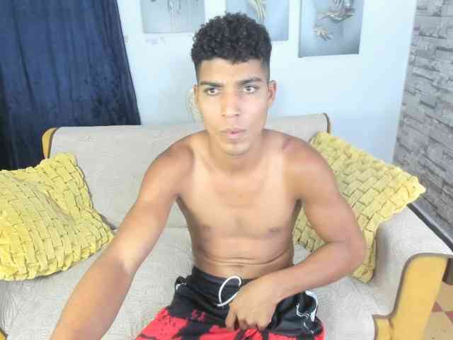 santiago-diazz santiago-diazz