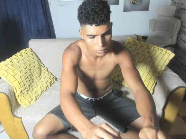 santiago-diazz santiago-diazz