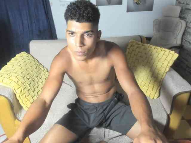 santiago-diazz santiago-diazz