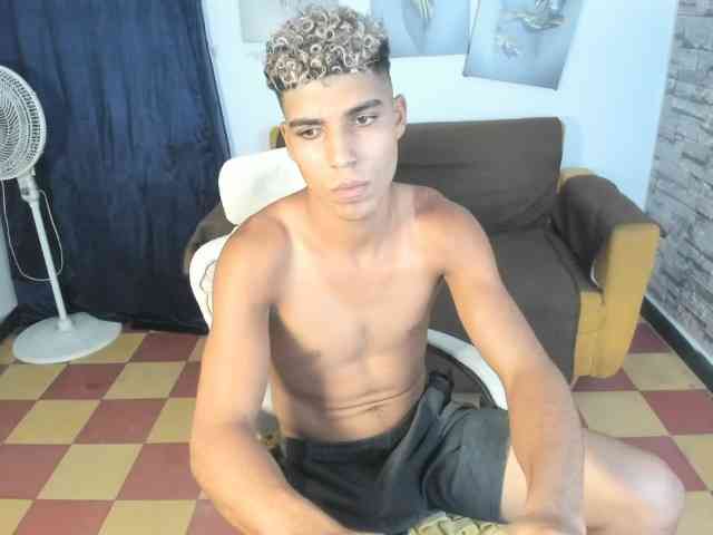 santiago-diazz santiago-diazz