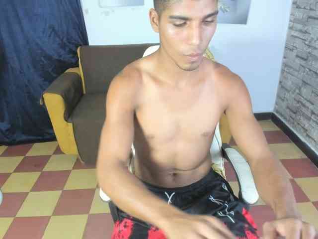santiago-diazz santiago-diazz