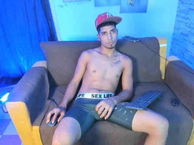 santiago-diazz santiago-diazz