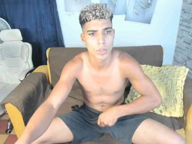 santiago-diazz santiago-diazz