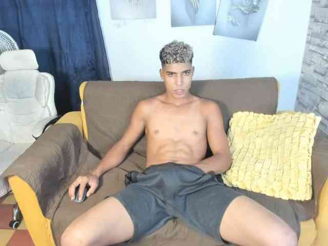santiago-diazz santiago-diazz