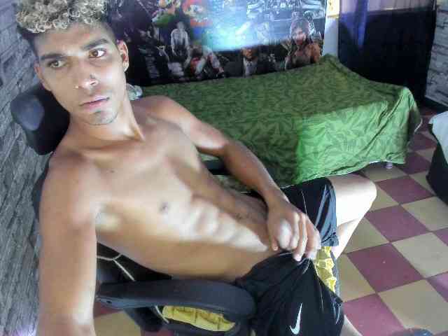 santiago-diazz santiago-diazz