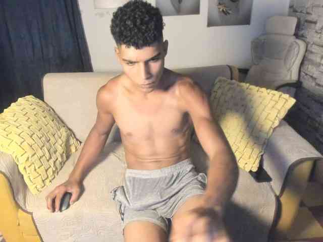 santiago-diazz santiago-diazz