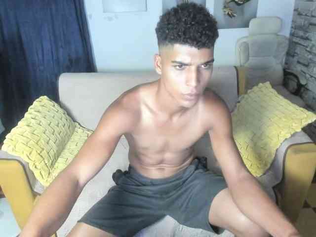 santiago-diazz santiago-diazz
