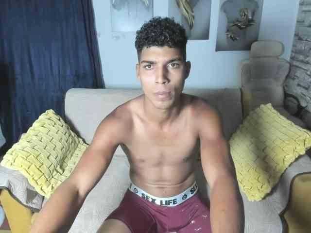 santiago-diazz santiago-diazz