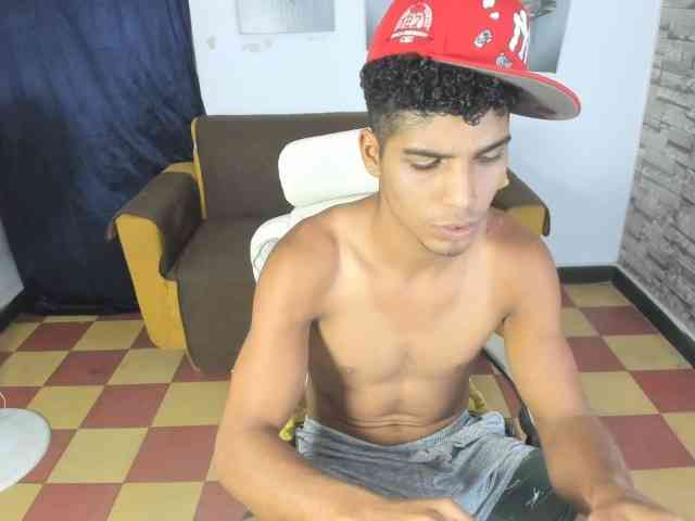 santiago-diazz santiago-diazz