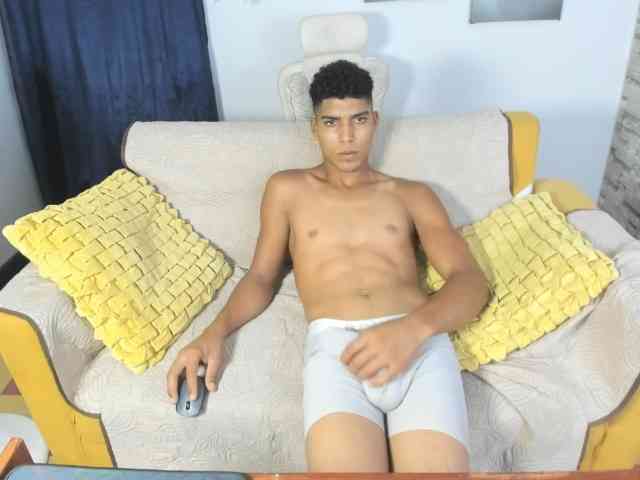 santiago-diazz santiago-diazz