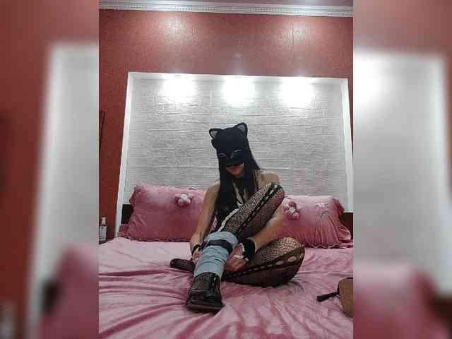 Kristina-12- webcam