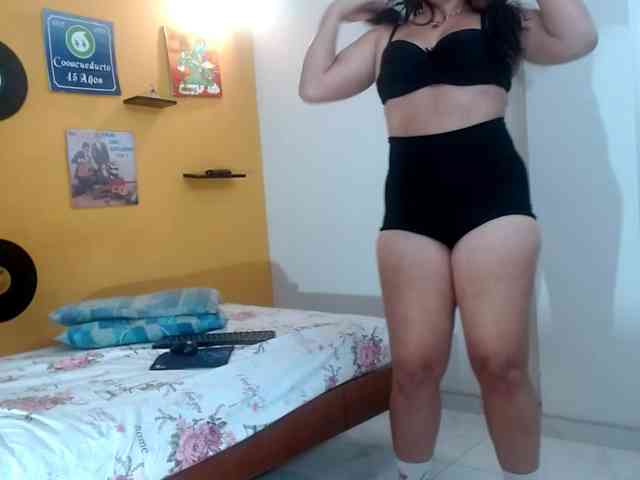 18jonesagnes webcam