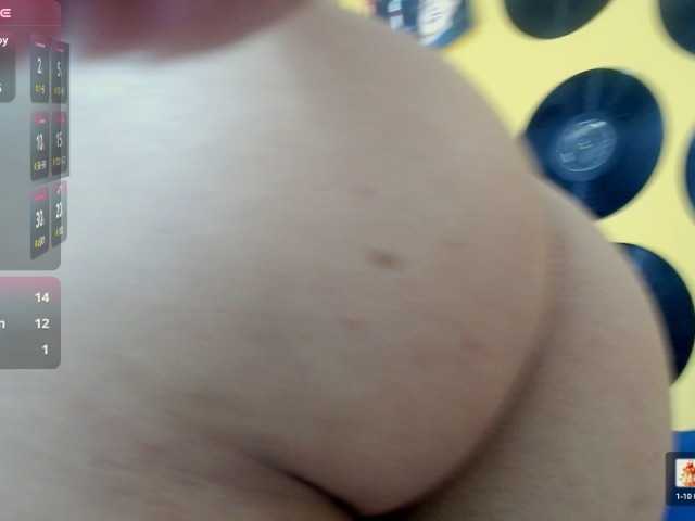 aniitaeyescute live cam on BongaCams