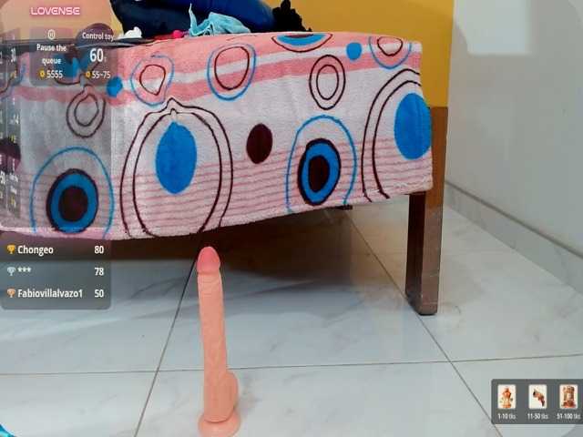 aniitaeyescute live cam on BongaCams