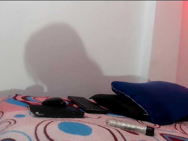 aniitaeyescute live cam on BongaCams