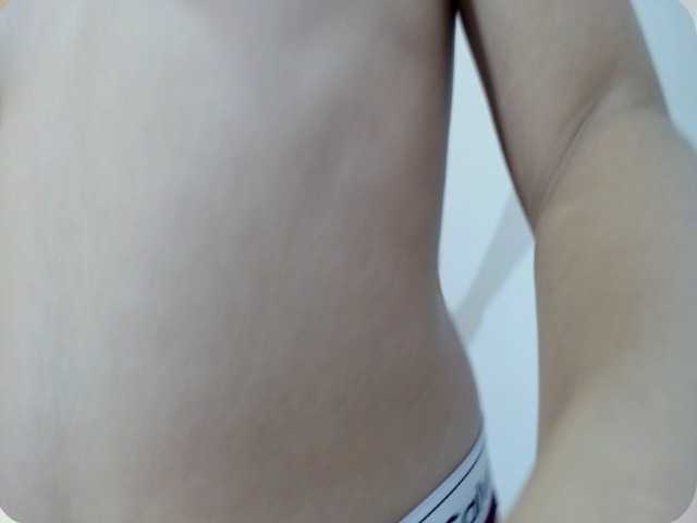 aniitaeyescute live cam on BongaCams