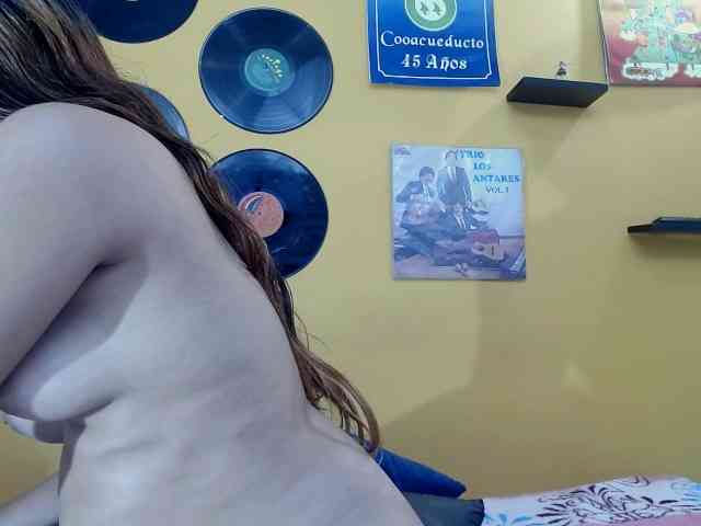 aniitaeyescute webcam