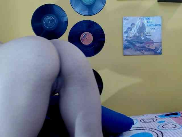 Model: aniitaeyescute