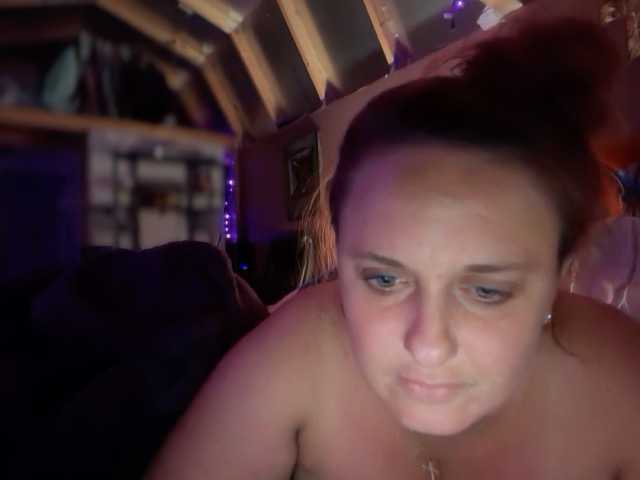 AmiahMonroe live cam on BongaCams