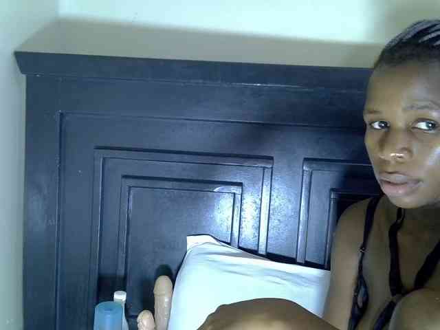 Masawi002 Live Webcam on BongaCams