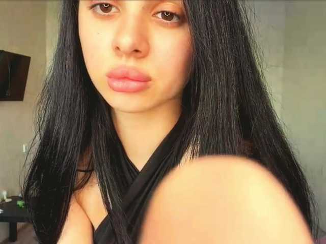 AyanaYeats live cam on BongaCams
