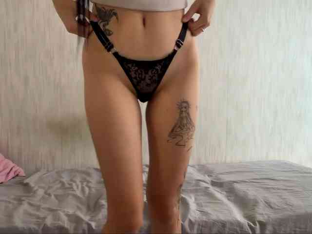 AyanaYeats webcam