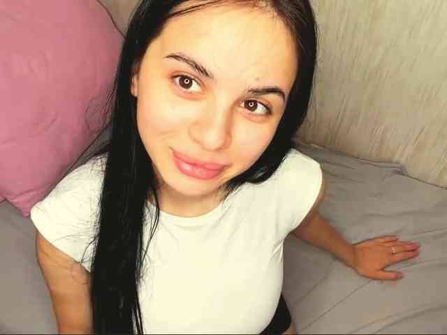 AyanaYeats webcam